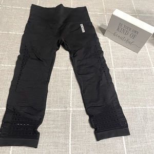 Gymshark 🖤 🦈 crop leggings